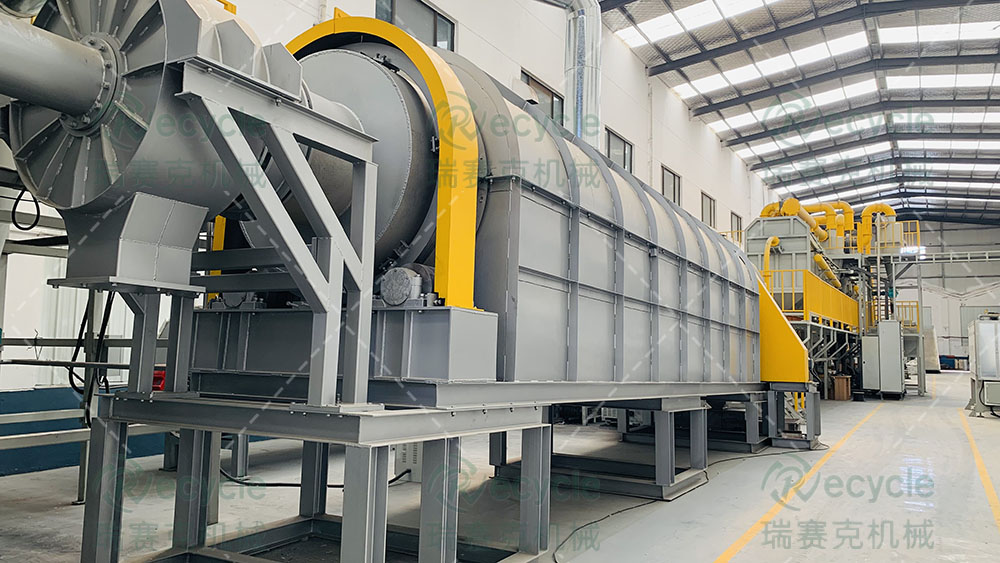 技術(shù)突破+新規(guī)落地，鋰電池回收行業(yè)邁入規(guī)范化、高效化發(fā)展階段